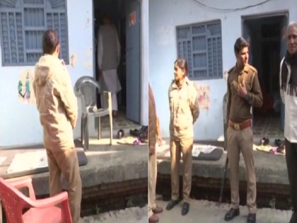 Kasganj Clashes Security increased outside residence of Chandan Gupta after his father Sushil Gupta receiving death threats | कासगंज हिंसा: मृतक चंदन गुप्ता के पिता की बढ़ाई गई सुरक्षा, बाइक सवारों ने दी जान से मारने की धमकी