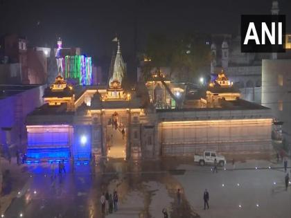 PM Narendra Modi to inaugurate the Kashi Vishwanath corridor on December 13 know ten things about corridor | पीएम नरेंद्र मोदी कल काशी विश्वनाथ कॉरिडोर का करेंगे उद्घाटन, इन भव्य तीस्वीरों से जानिए कॉरिडोर से जुड़ी 10 बातें