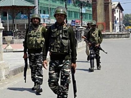 A total of 126 terrorists were eliminated in six months with 33 terrorists killed in June and 27 in May | कश्मीर: जून में 33 और मई में 27 आतंकियों के मारे जाने के साथ छह महीनों में कुल 126 आतंकियों का हुआ सफाया