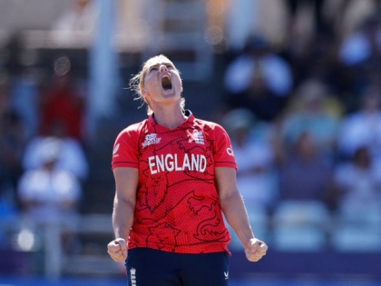 Katherine Sciver-Brunt retires international cricket Married lesbian english cricketer nat sciver won three World Cups 267 matches and 335 wickets | Katherine Sciver-Brunt 2023: इंग्लैंड टीम की साथी खिलाड़ी से शादी, जीत चुकी हैं तीन विश्व कप, 267 अंतरराष्ट्रीय मैच और 335 विकेट, जानें आंकड़े