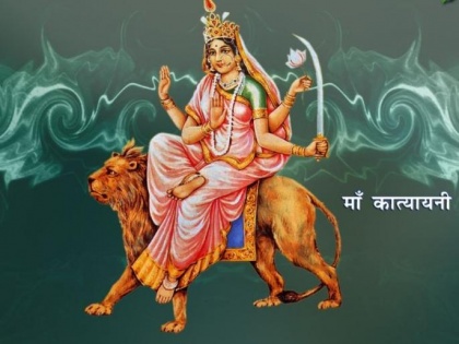 Shardiya Navratri 2021 maa katyayani puja vidhi matra aarti and katha | Navratri 2021: मां दुर्गा की छठा रूप हैं मां कात्यायनी, जानें पूजा विधि, मंत्र, कथा और आरती