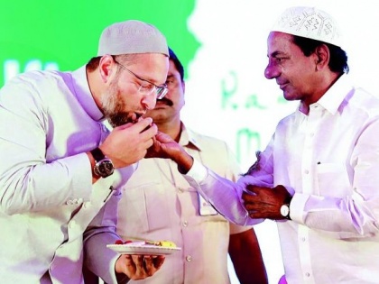 Telangana election 2018:TRS k chandra rao and AIMIM Asaduddin Owaisi friendship trouble for Congress and TDP | तेलंगाना में परवान चढ़ती TRS-AIMIM की दोस्ती, मुसीबत में पड़ सकता है कांग्रेस 'महागठबंधन'