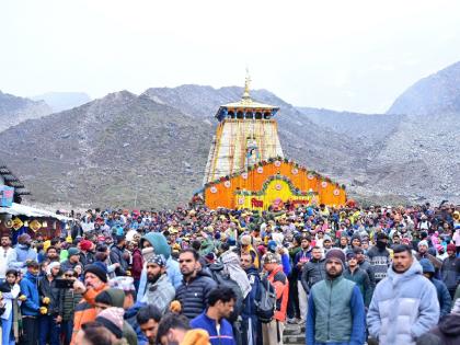 Kedarnath Dham Yatra 2025 Difficulties increased for pilgrims going to Kedarnath 24-hour ban imposed on horses and mules know why | Kedarnath Dham Yatra 2025: केदारनाथ जाने वाले यात्रियों की बढ़ी मुश्किलें, घोड़े-खच्चरों पर लगी 24 घंटे की रोक; जानें क्यों