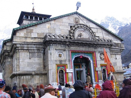 The doors of Kedarnath Dham opened, pilgrims could not join due to Corona virus | Coronavirus: केदारनाथ धाम के कपाट खुले, लॉकडाउन के कारण तीर्थयात्री नहीं हो पाए शामिल