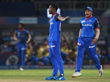 कीमो पॉल ने सनराइजर्स हैदराबाद के खिलाफ विकेट 3 झटके (AFP)