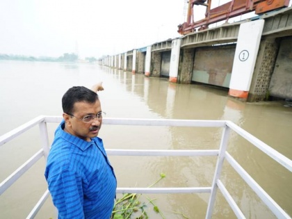 Arvind Kejriwal says Yamuna water receding but flood threat not over | दिल्ली: केजरीवाल ने दी चेतावनी- यमुना का पानी घट रहा है लेकिन बाढ़ का खतरा टला नहीं