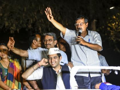 lok sabha election 2019 Take Money and Gifts From Other Parties But Vote for AAP: Arvind Kejriwal. | लोकसभा चुनावः सीएम केजरीवाल ने कहा, चुनाव की रात में वे धन देने आते हैं ले लेना, वोट आप को ही देना