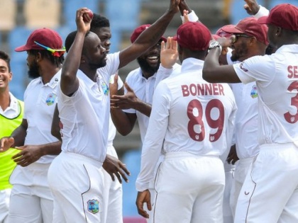 West Indies vs Bangladesh Kemar Roach 250 wickets Bangladesh trail 42 runs WI 408 BAN 234-132-6 | West Indies vs Bangladesh: रोच के 250 टेस्ट विकेट, वेस्टइंडीज के छठे बॉलर, दूसरे टेस्ट में पारी से हार को टालने के लिए जूझ रही बांग्लादेश