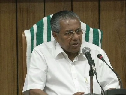 Sabarimala temple - Kerala CM statement - Government will not file petition against the decision | सबरीमाला मंदिर में महिलाओं के प्रवेश पर केरल सीएम का बयान- SC के फैसले के खिलाफ सरकार नहीं दायर करेगी याचिका