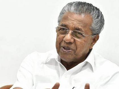 Kerala CSR Scam give scooters half price Rs 281-43 crore collected from 48386 people CM Pinarayi Vijayan said 1343 cases related scam registered till March 12 | Kerala CSR Scam: पैसा लगाओ और आधी कीमत पर स्कूटर पाओ?, 48386 लोगों से 281.43 करोड़ रुपये वसूले?, केरल सीएम विजयन बोले-12 मार्च तक घोटाले से जुड़े 1343 मामले दर्ज