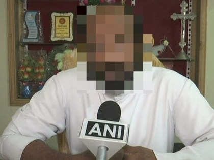 Kerala Nun Rape: Vatican's case brought to the notice, bishop franco mulakkal left the post | केरलः नन रेप मामले में सामने आया पीड़िता का भाई, कहा- मेरी बहन को वह प्रताड़ित करना चाहते हैं
