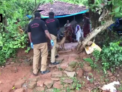 Kerala Class 9th student allegedly commits suicide over unable to attend online classes. | लॉकडाउन में बेरोजगार हो गए पिता, ऑनलाइन क्लास नहीं कर पाने से परेशान 9वीं की छात्रा ने की खुदकुशी!