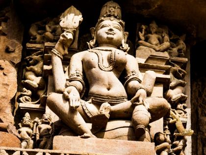 erotic sculptures on indian temples | खजुराहो संग इन मंदिरों की मूर्तियां देती हैं एक धार्मिक संदेश जिसे हर किसी को समझना चाहिए
