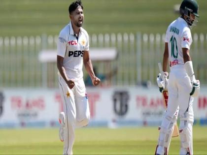 Khurram Shahzad Breathes Fire In Rawalpindi, Jolts Bangladesh Batting Line-Up | WATCH: खुर्रम शहजाद ने रावलपिंडी में उगली आग, बांग्लादेश की बल्लेबाजी लाइन-अप के उड़ाए परखच्चे