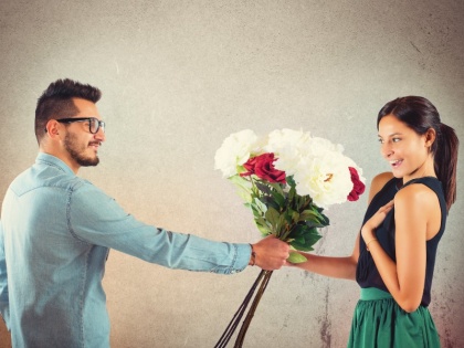 How to make a woman happy in a relationship | आपकी इन बातों पर फिदा हो जाएगी गर्लफ्रेंड, करेगी हमेशा स्पेशल फील