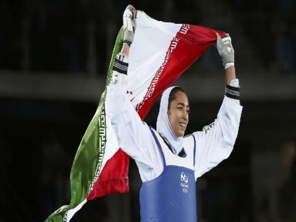 Iran only female Olympic medallist Kimia Alizadeh leaves country | ईरान की एकमात्र महिला ओलंपिक मेडल विजेता ने छोड़ा देश, कहा, 'मैं करोड़ों पीड़ित महिलाओं में से एक'