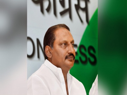 Former Andhra Pradesh CM Kiran Kumar Reddy resigns from the Indian National Congress party | आंध्र प्रदेश में कांग्रेस को बड़ा झटका, पूर्व सीएम किरण कुमार रेड्डी ने पार्टी की प्राथमिक सदस्यता से दिया इस्तीफा
