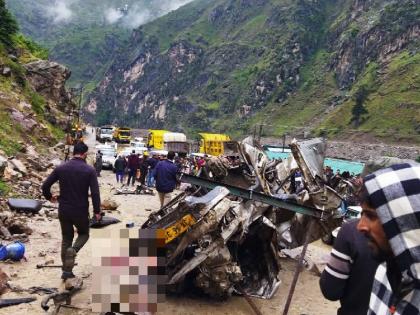 Jammu-Kashmir Tragic accident due to vehicle falling into a ditch in Kishtwar people died many injured | जम्मू-कश्मीर: किश्तवाड़ में खाई में गाड़ी गिरने से दर्दनाक हादसा; 6 लोगों की मौत, कई घायल