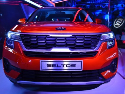 KIA Motors steps up India with SUV Celtos, starts at Rs. 9.69 lakhs | KIA मोटर्स ने एसयूवी सेल्टोस के साथ भारत में रखा कदम, दाम 9.69 लाख रुपये से शूरू