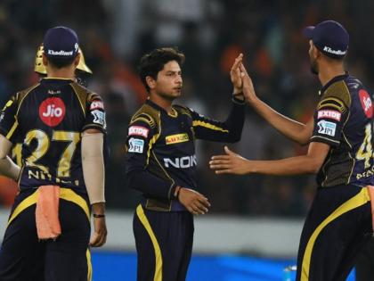 IPL 2018, SRH vs KKR: Kolkata Knight Riders beat Sunrisers Hyderabad to qualify for Playoffs | IPL: शानदार गेंदबाजी के बाद बल्लेबाजों ने दिलाई जीत, केकेआर ने प्लेऑफ के लिए किया क्वालिफाई