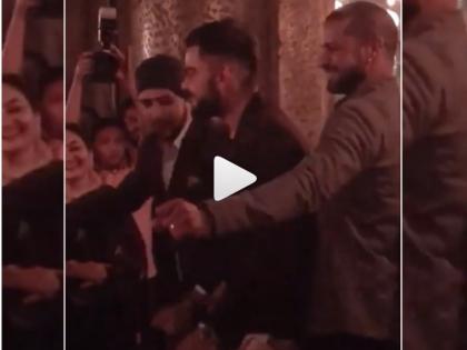 Virat Kohli and Shikhar Dhawan does bangra at friend’s wedding, video goes viral | Video: कोलंबो में हार के बाद विराट कोहली का डांस हुआ वायरल, धवन भी साथ आए नजर