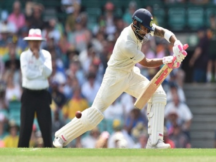 Ind vs Aus: Virat Kohli becomes fastest to reach 19000 international runs, breaks sachin record | IND vs AUS: विराट कोहली ने सिडनी में भी किया कमाल, सचिन, पॉन्टिंग, लारा को पीछे छोड़ बनाया नया वर्ल्ड रिकॉर्ड