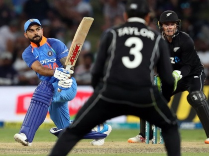 Ind vs NZ: India fined for slow over-rate in first ODI against New Zealand | Ind vs NZ: पहले वनडे में हार के बाद टीम इंडिया को हुआ दोहरा नुकसान, आईसीसी ने लगाया बड़ा जुर्माना