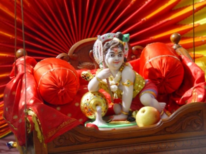 Happy Janmashtami 2021 lord krishna images, facebook whatsapp status shayari messages | Happy Janmashtami 2021: जन्माष्टमी पर इन खास फेसबुक सहित Whatsapp मैसेज और स्टेटस के जरिए दें बधाई
