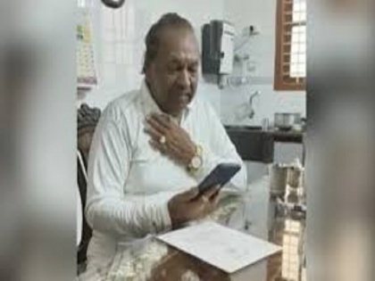Days After Being Denied Ticket, Karnataka BJP Leader KS Eshwarappa Gets Call From PM Modi | Watch: टिकट न मिलने के कुछ दिनों बाद, कर्नाटक के भाजपा नेता केएस ईश्वरप्पा को पीएम मोदी का आया फोन