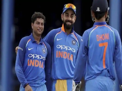Kuldeep Yadav reveals a hilarious interaction with Virat Kohli over football | कुलदीप यादव ने खोला राज, क्रिकेट नहीं इस खेल को लेकर कप्तान विराट कोहली से होती है खूब 'बहस'
