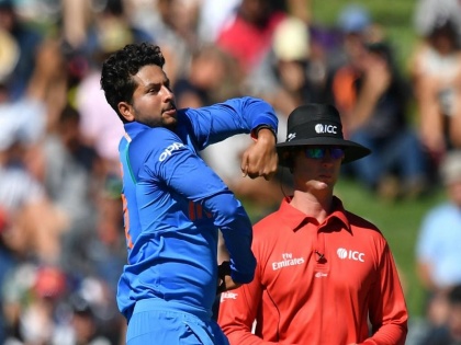 India vs New Zealand: Kuldeep Yadav takes 4 wickets in his 1st ODI at New Zealand, writes new history | IND vs NZ: कुलदीप का पहले ही वनडे में कमाल, 4 विकेट झटकते हुए मेंडिस, स्टार्क, हसन अली को छोड़ा पीछे