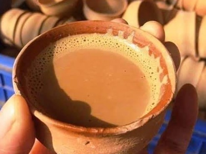 Clay cup tea soon will be available in major railway stations, airports, bus depots malls etc | अब कुल्हड़ की चाय पीकर बोलेंगे- आहा! बस से लेकर हवाई यात्रियों तक को सुलभ कराने के लिए सरकार उठा रही कदम