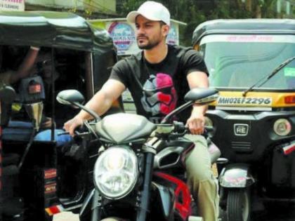 Kunal Khemu fined for riding bike without helmet | कुणाल खेमू को हेल्मेट ना पहनने की मिली सजा, फोटो हुई वायरल