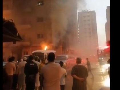 Kuwait fire 5 Indians among 41 killed in massive building fire in Mangaf VIDEO | Kuwait fire: कुवैत की इमारत में भयंकर हादसा, आग लगने से 5 भारतीय समेत 41 लोगों की मौत, देखें मंजर Kuwait fire 5 Indians among 41 killed in massive building fire in Mangaf VIDEO | Kuwait fire: कुवैत की इमारत में भयंकर हादसा, आग लगने से 5 भारतीय समेत 41 लोगों की मौत, देखें मंजर