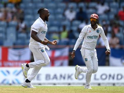 West Indies vs England West Indies team close winning first Test series soil after 2019 waiting England last 18 years Kyle Mayers 9 runs 5 wickets | West Indies vs England: वेस्टइंडीज टीम 2019 के बाद अपनी धरती पर पहली टेस्ट सीरीज जीतने के करीब, पिछले 18 साल से इंग्लैंड को इंतजार...