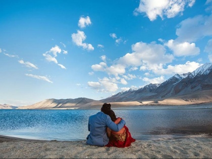10 reasons why you must visit Ladakh once in your lifetime | क्यूं लद्दाख जाने को बेताब हैं लोग, जानें 10 दिलचस्प बातें जो आपको भी यहां जाने को कर देंगी मजबूर