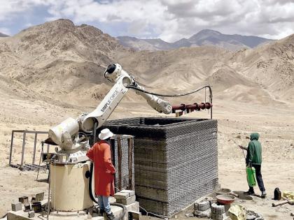 Army bunkers being built in Ladakh using 3D printing | लद्दाख में थ्री डी प्रिंटिंग से बन रहे सेना के बंकर