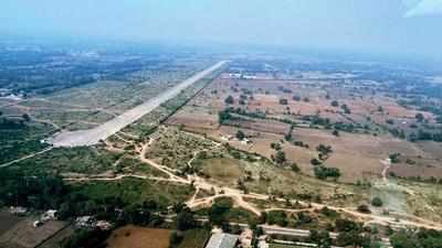 Uttar Pradesh cabinet decision Airport will be built in Lalitpur gift to Bundelkhand know benefits | उत्तर प्रदेश मंत्रिमंडल फैसलाः ललितपुर में बनेगा हवाई अड्डा, बुंदेलखंड को तोहफा, जानिए फायदे