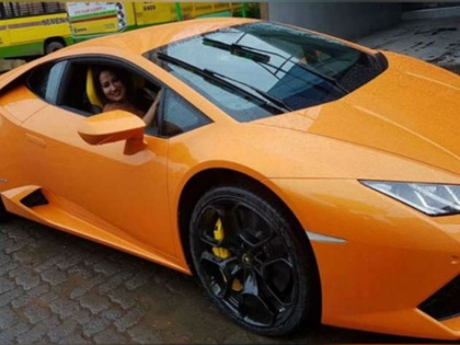BJP MLA gifted Lamborghini car on his wife birthday, she got an accident | पत्नी को 5.5 करोड़ की लैम्बॉर्गिनी गिफ्ट कर खुश हो रहे थे बीजेपी विधायक, कार में बैठते ही बीवी ने उड़ा दिया होश