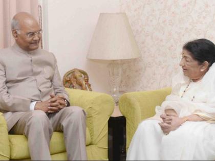 president ram nath kovind meets Lata Mangeshkar | राष्ट्रपति रामनाथ कोविंद ने की लता मंगेशकर से मुलाकात, ट्वीट कर कही ये बात president ram nath kovind meets Lata Mangeshkar | राष्ट्रपति रामनाथ कोविंद ने की लता मंगेशकर से मुलाकात, ट्वीट कर कही ये बात