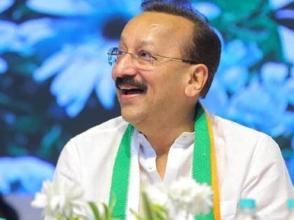 Mumbai Thieves not sparing dead Attempt withdraw money accounts late leader Baba Siddique former bank employee trying get mobile number arrested Delhi | मुंबईः मरने वाले को भी नहीं छोड़ रहे चोर?, दिवंगत नेता बाबा सिद्दीकी के खातों से पैसा निकालने की कोशिश, मोबाइल नंबर लेने की कोशिश कर रहा पूर्व बैंक कर्मचारी दिल्ली से अरेस्ट