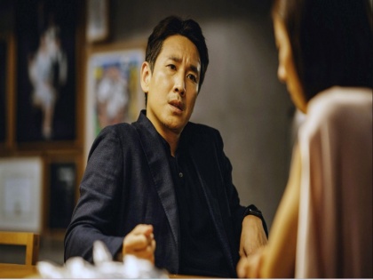 South Korean actor Lee Sun-kyun dies, had received 'Oscar' for the film 'Parasite' | दक्षिण कोरिया के अभिनेता ली सन-क्यून की हुई संदिग्ध मौत, फिल्म 'पैरासाइट' के लिए मिला था 'ऑस्कर'
