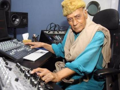 Punya Prasun Vajpayee's blog: The uniqueness of music made him a different artist | पुण्य प्रसून वाजपेयी का ब्लॉग: संगीत के अनूठेपन ने उन्हें अलग कलाकार बनाया