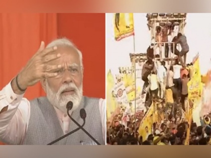 PM Modi Interrupts Pawan Kalyan's Speech To Request People On Light Tower To Come Down During Rally In Andhra VIDEO | VIDEO: 'आपकी जिंदगी हमारे लिए बहुत कीमती है'; रैली में मौजूद लाइट टावर में चढ़े लोगों को नीचे उतारने के लिए पीएम मोदी पवन कल्याण के भाषण को बीच में रोका