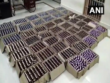 Andhra Pradesh Police seizes 2350 liquor bottles in Krishna district | आंध्र प्रदेश टास्क फोर्स पुलिस की बड़ी कार्रवाई, कृष्णा जिले में जब्त की शराब की 2530 बोतलें