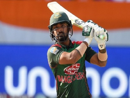 CWC 2023 Bangladesh opener Liton Das returns to his country due to family reasons | CWC 2023: विश्वकप से बाहर हो चुकी बांग्लादेश टीम के सलामी बल्लेबाज लिटन दास अपने देश वापस लौटे