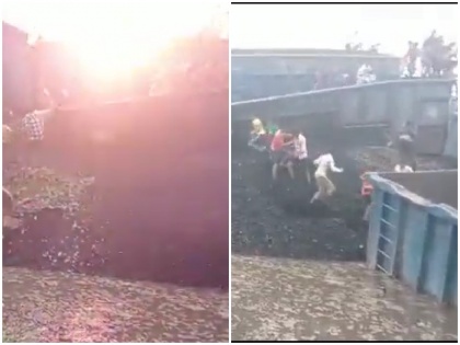 Live Video Teenager suraj kumar taking selfie derailed goods train bihar nalanda Ekangarsarai railway station electrocuted burnt alive | लाइव वीडियो: नालंदा में मालगाड़ी पर चढ़कर सेल्फी ले रहा था किशोर, करन्ट लगा और जिन्दा जल गया