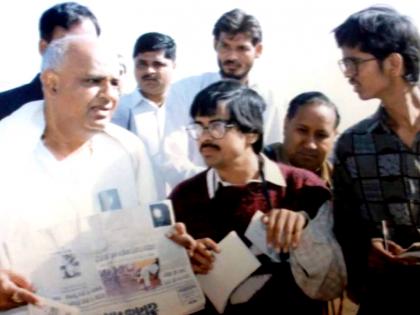 Election FlashBack: PM's native press conference in hut, questions and answers in English! | Election FlashBack: टापरे में प्रधानमंत्री की देसी प्रेस कांफ्रेंस, अंग्रेजी में सवाल-जवाब!