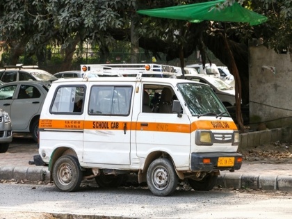 Transport department may allow old vehicles to be registered as school cabs in Delhi | दिल्ली में पुराने वाहनों का स्कूल कैब के रूप में होगा इस्तेमाल, परिवहन विभाग पंजीकरण पर कर रहा विचार, सरकार ने 2015 में लगा दी थी रोक