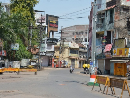 UP Ki Taja Khabar: Mobile repair shops outside hotspots construction material shops opening allowed | UP Ki Taja Khabar: हॉटस्पॉट से बाहर मोबाइल रिपेयर की दुकानों, निर्माण सामग्री को सशर्त खोलने की इजाजत